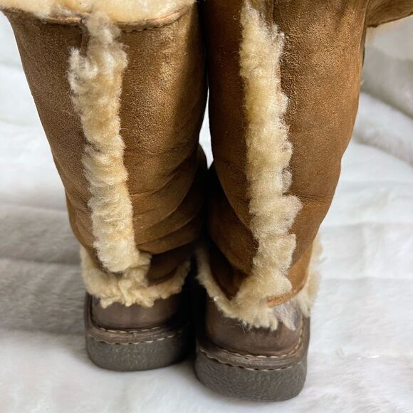 Born Brown leather lace up boots with shearling lining rubber soles size… - Picture 9 of 12